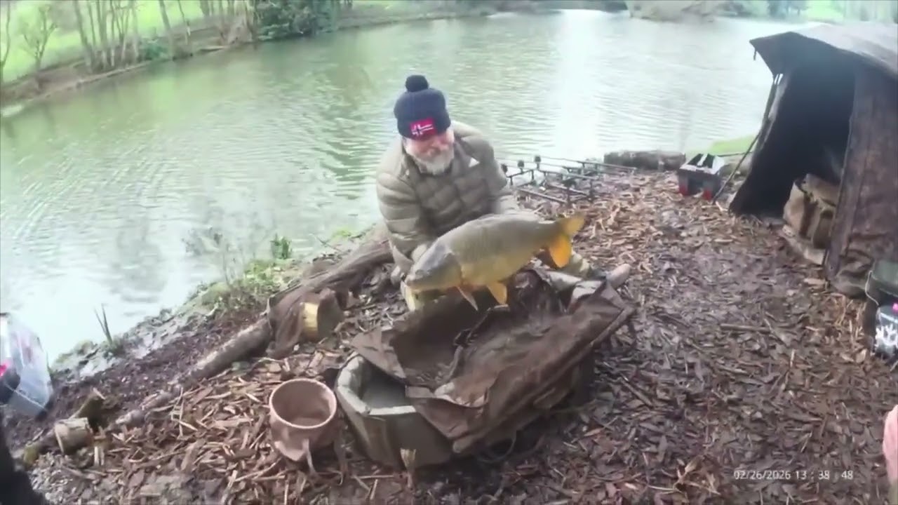 Crabtree pool Shropshire winter fishing 