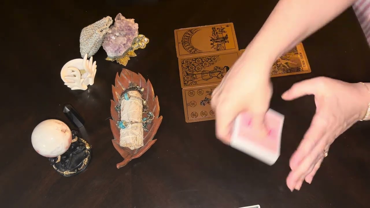 Selfish Family? Who deserves protection? #tarot #tarotreading #spiritualhealing #tarotreader #love 