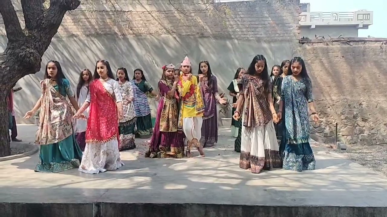 ધોરણ-8 ચિત્ત તું શીદ ને ચિંતા ધરે કાવ્યનું અભિનય સાથે ગાન