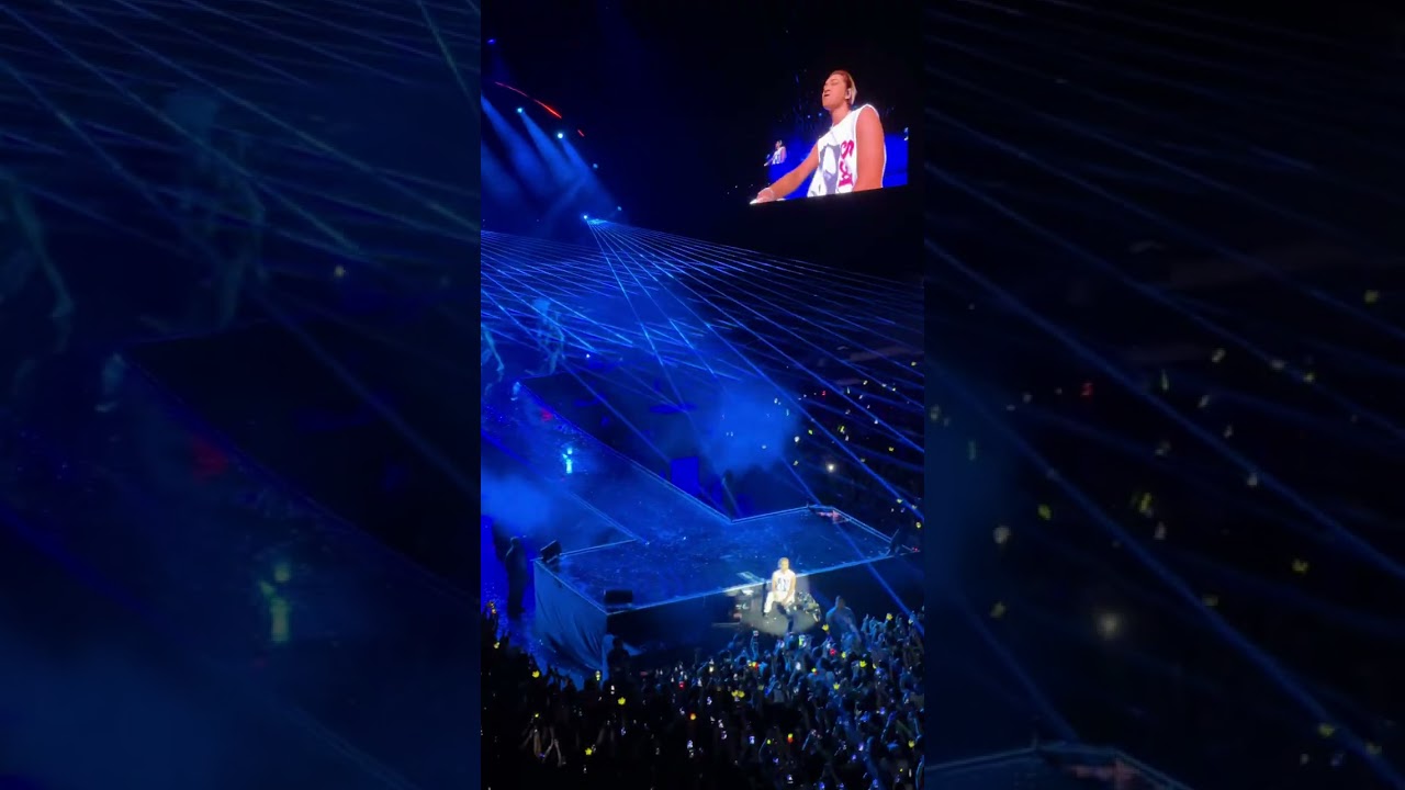 TAEYANG singing BIGBANG's iconic songs | The Light Year Manila 2025
