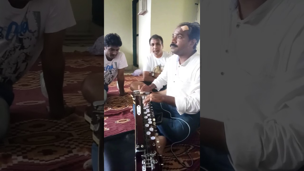 Me Raat takli Benjo player Ravindra Jadhav