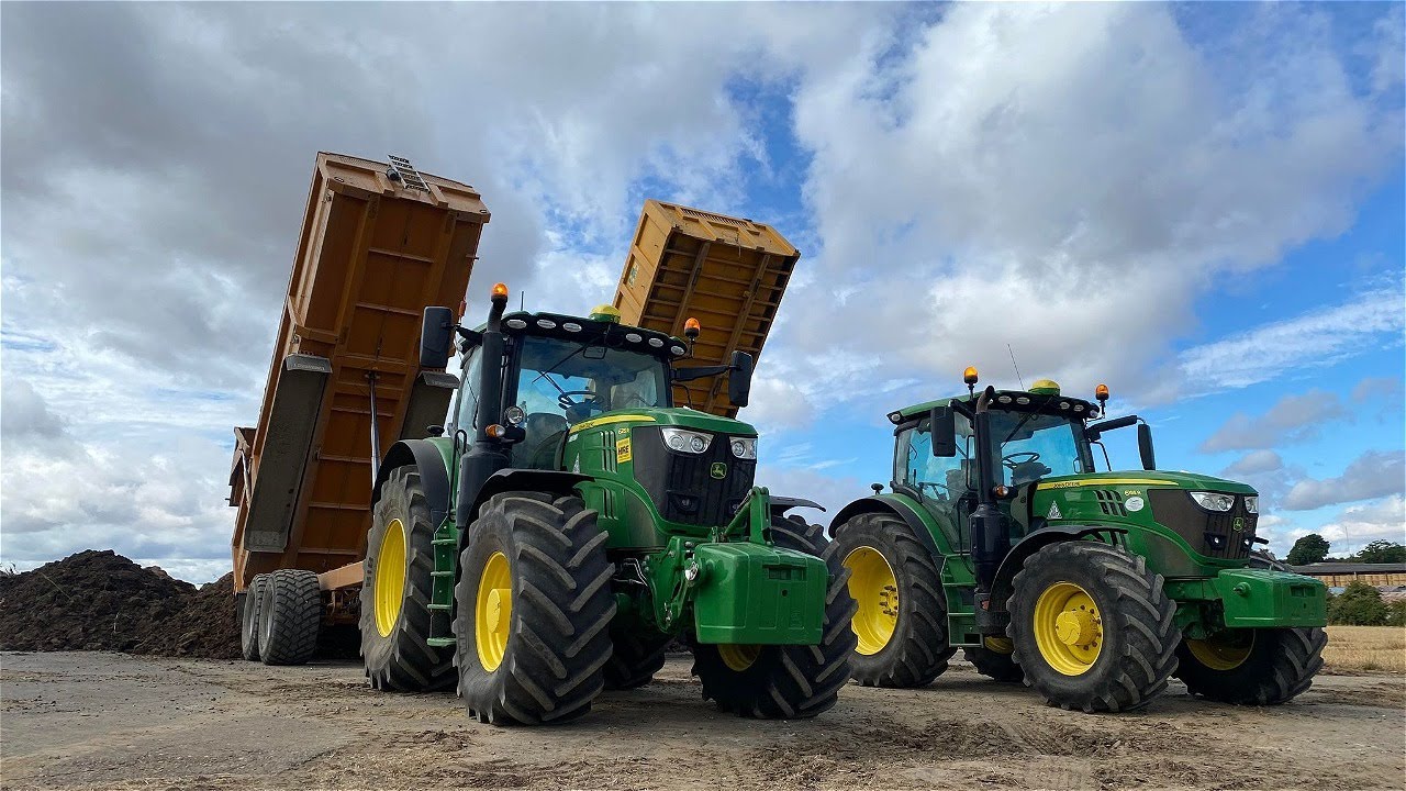 JOHN DEERE 6215R MUCKCART
