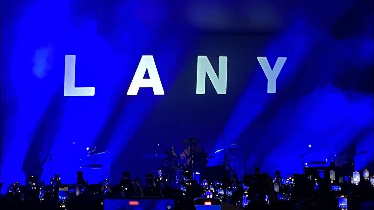 4k| LANY: A Beautiful Blur World Tour | Live in London🇬🇧  19 Nov 2023 #london #londonconcert #lany 