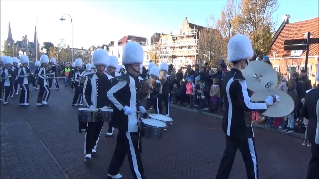 Advendo en Jong Advendo bij de sinterklaasintocht in Sneek // 2018