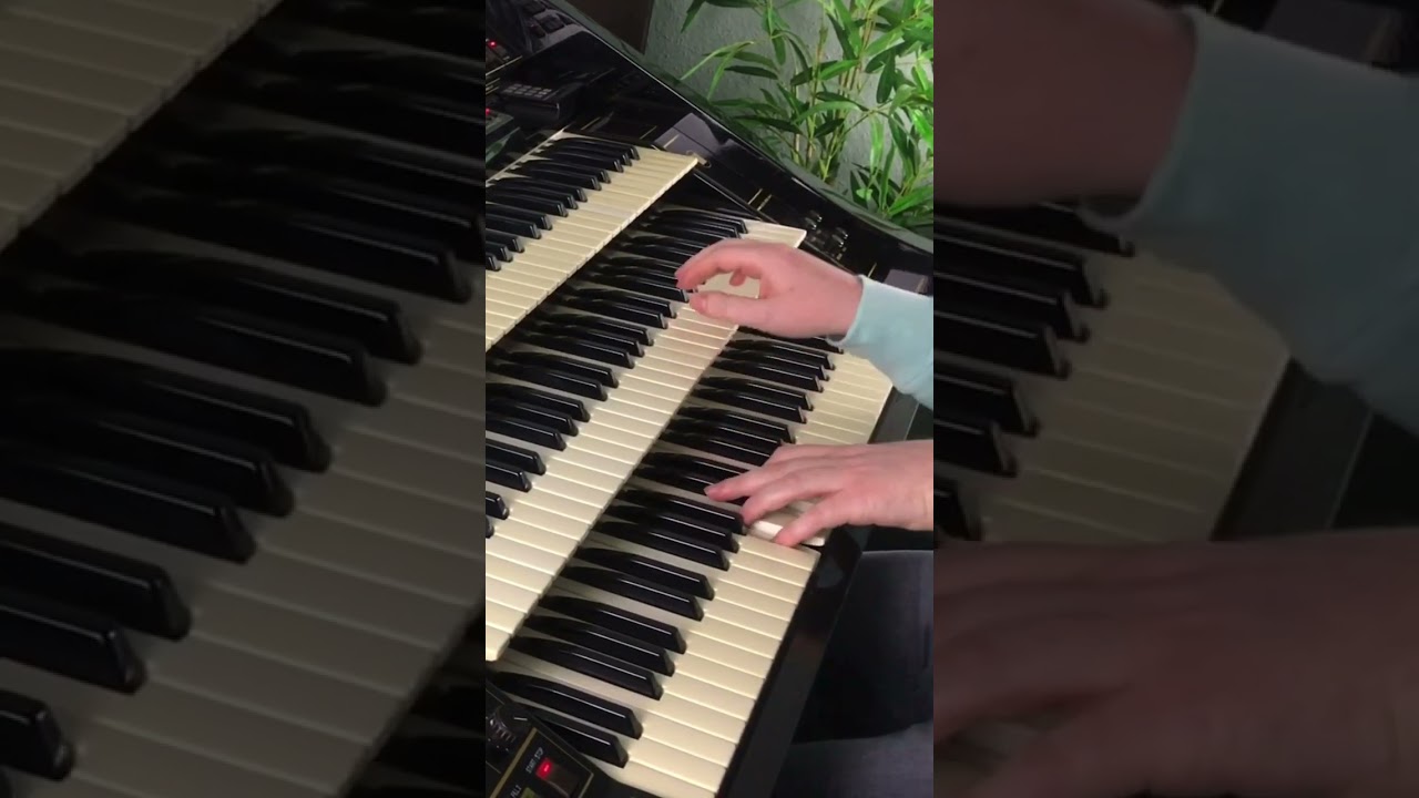 I&lsquo;m Through With Love (Marilyn Monroe) | Florian Hutter - Wersi Atlantis #shorts #swing #wersi