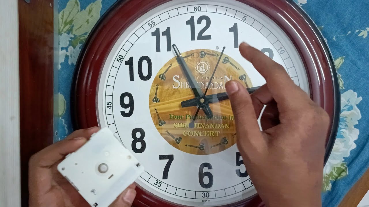 Quick Fix: Turn a noisy clock into a silent one | English