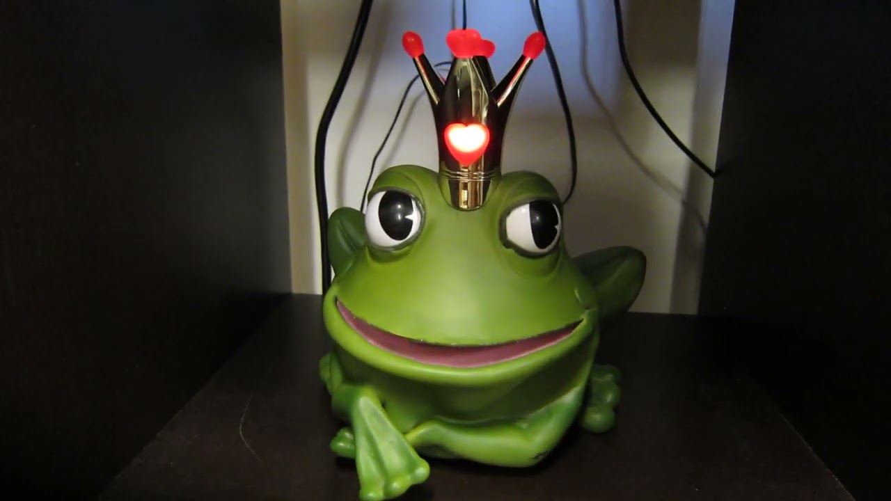 Xiamen Star Arts & Crafts/Square Island LLC 2008 Singing Frog Prince 
