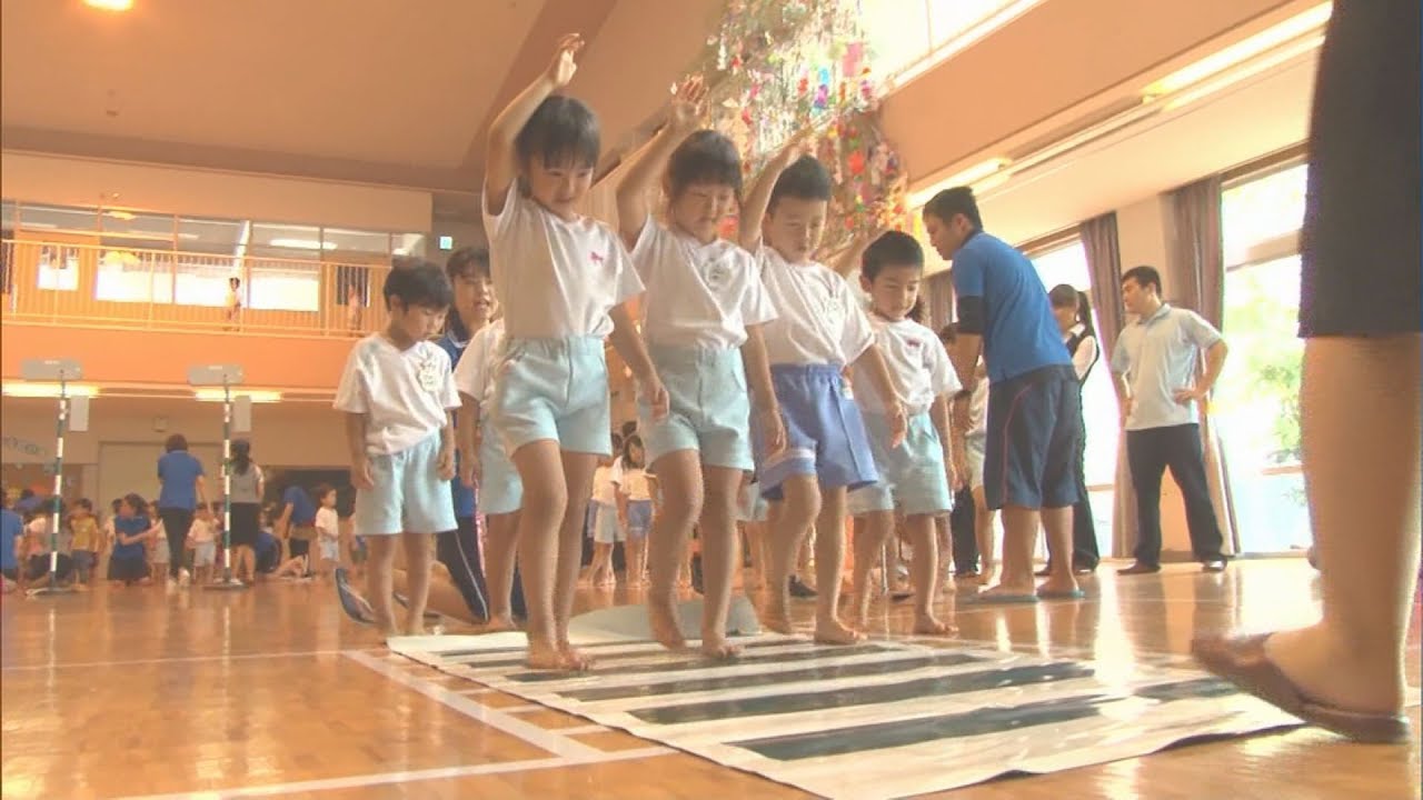 認定こども園で交通安全教室　松山・愛媛新聞