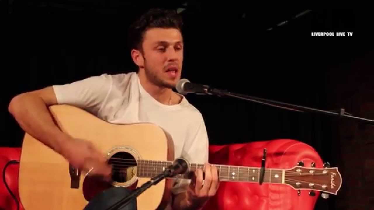 The Red Sofa Sessions #62: VYNCE
