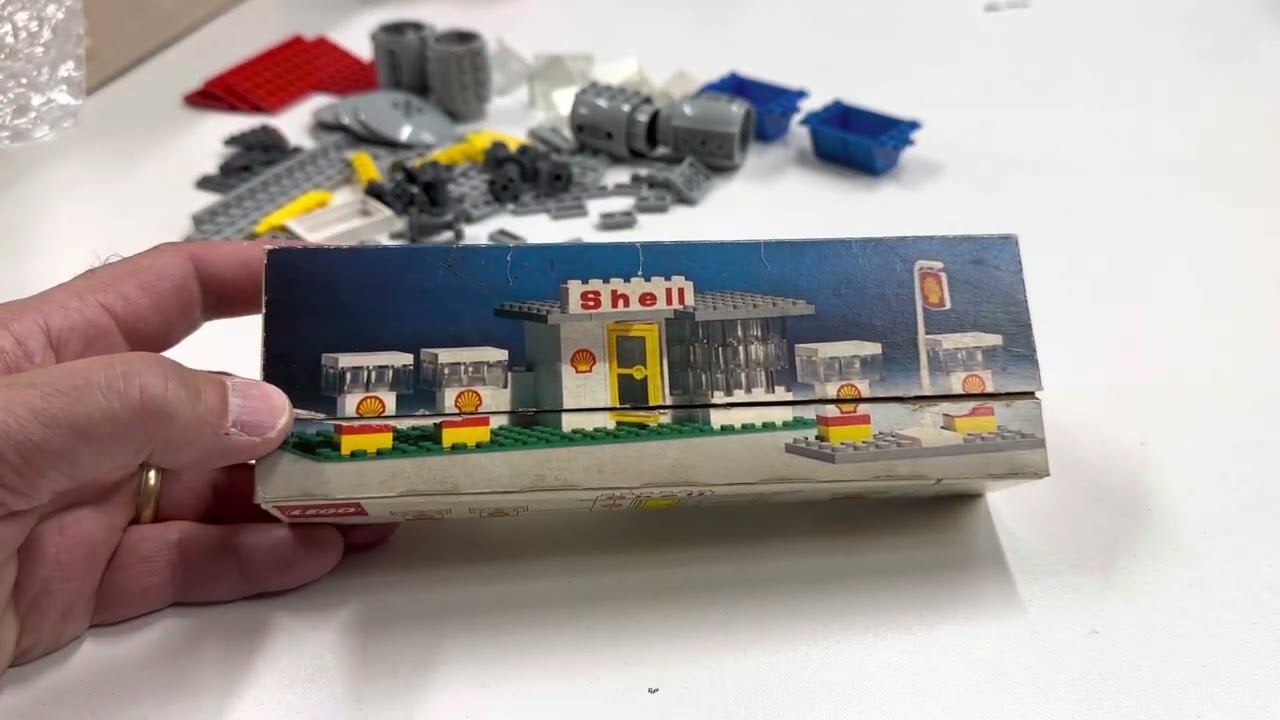 I bought more rare vintage LEGO