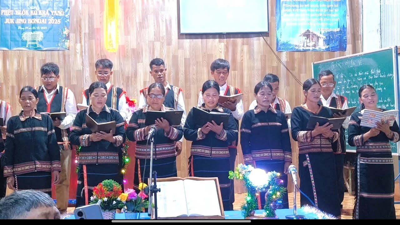 Hơri Brông NÔEL, 24 tháng 12, 2025, BLŏK KƠ KRĂ YANG YÊ SU JUR JING BƠNGAI, khul Kră jơ nĕi hơri 