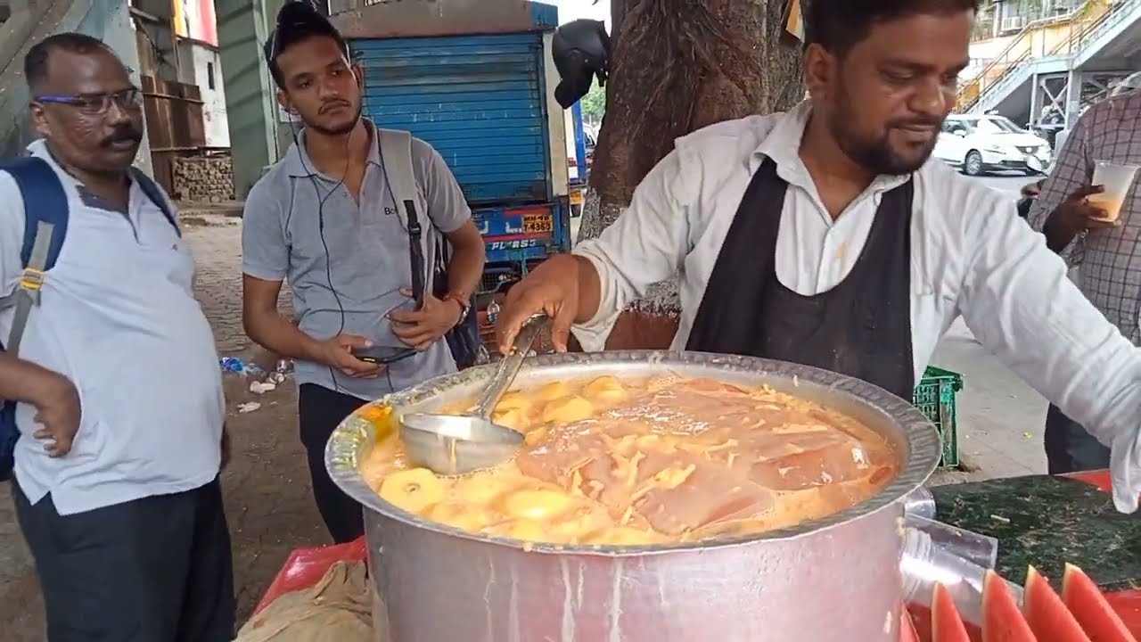 Mohd Hussain Juice Shop || Mumbai's Famous Apple Juice || Mahim West || Street Ki Duniya