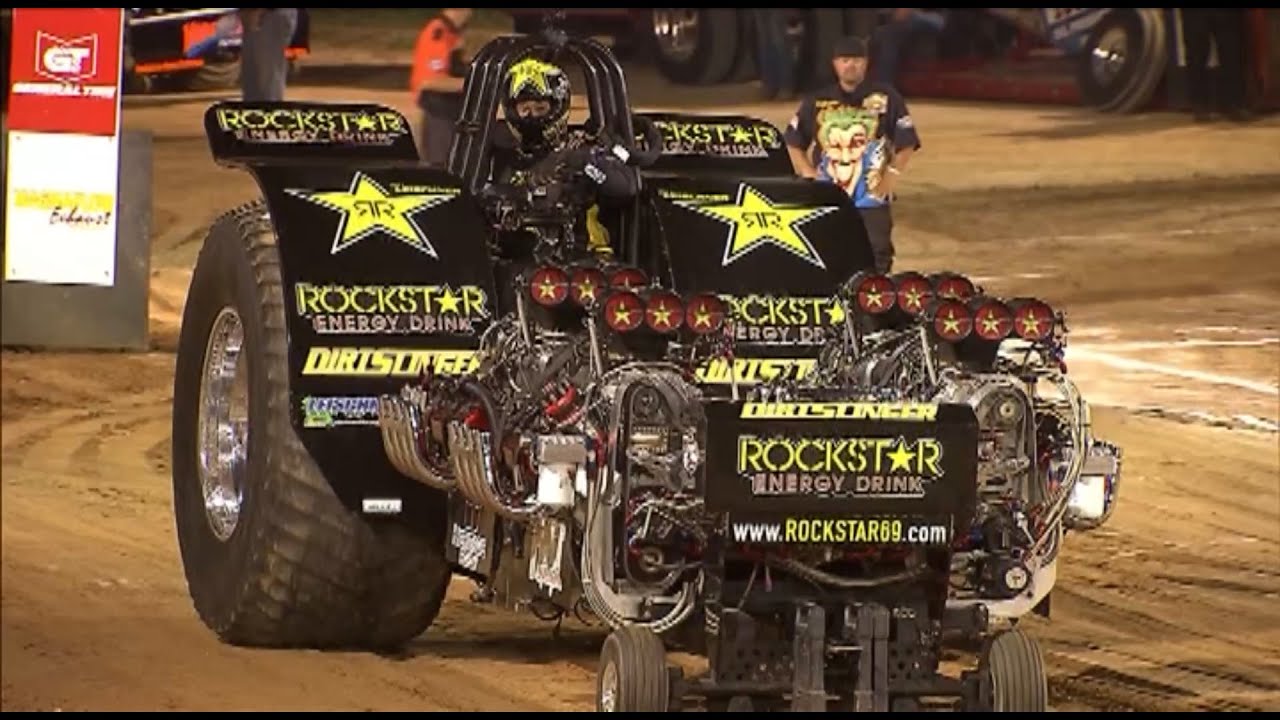 Super Modified Tractors & Pro Stocks pulling @ the America's Pull - Lucas Oil Motorsports Hour 2010