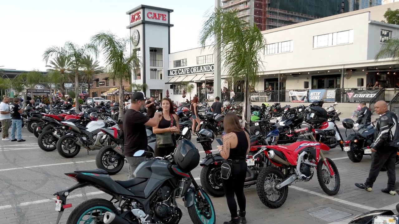 Ace Cafe Orlando Bike Night Walking Tour 4K, Orlando Florida USA · Motorcycle Meet Summer 2022