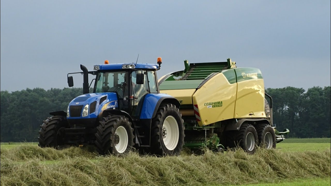 Balenpersen 2021 New Holland tvt135 en Krone Comprima