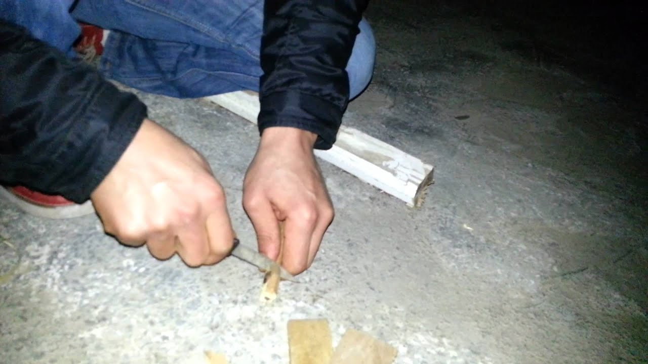 İlkel yollarla ateş yakmak
