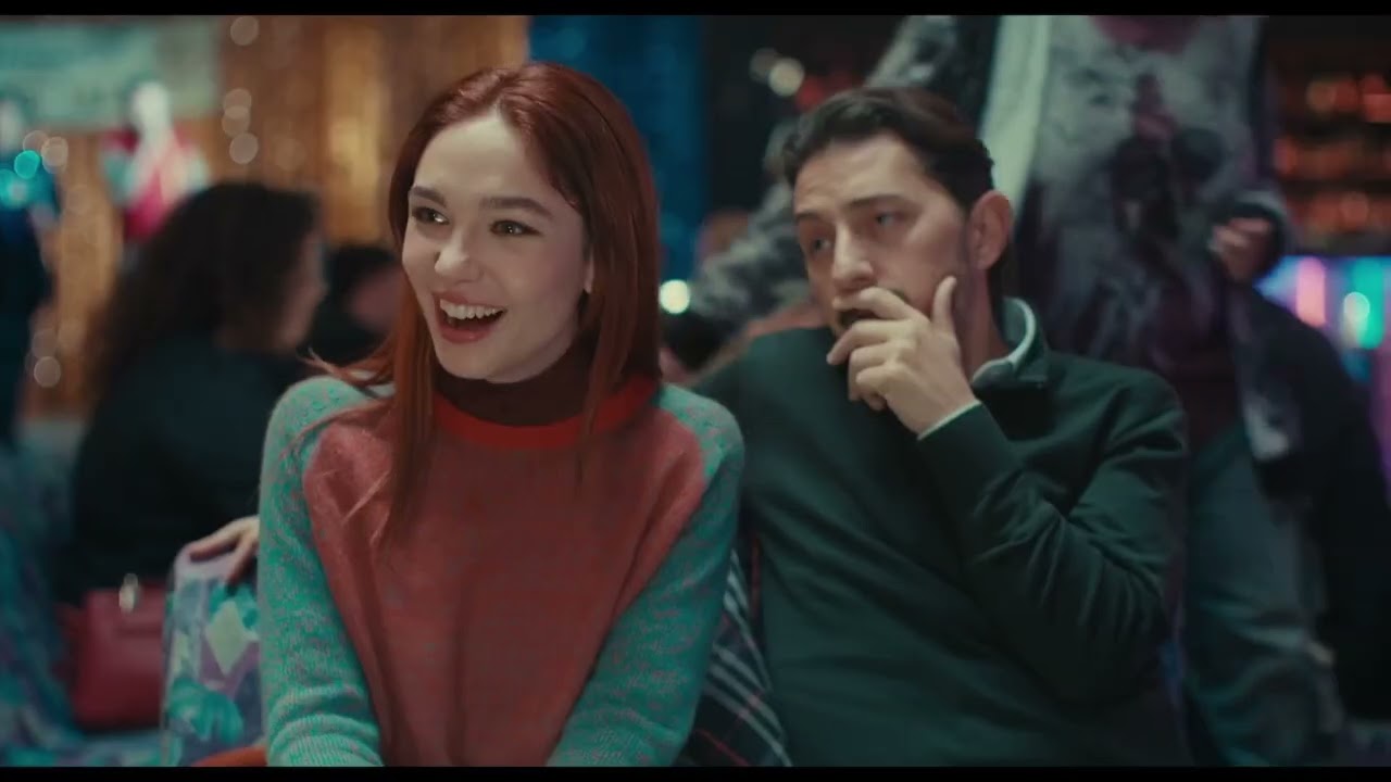 LA VITA DA GRANDI di Greta Scarano (2025) - La notte dei talenti