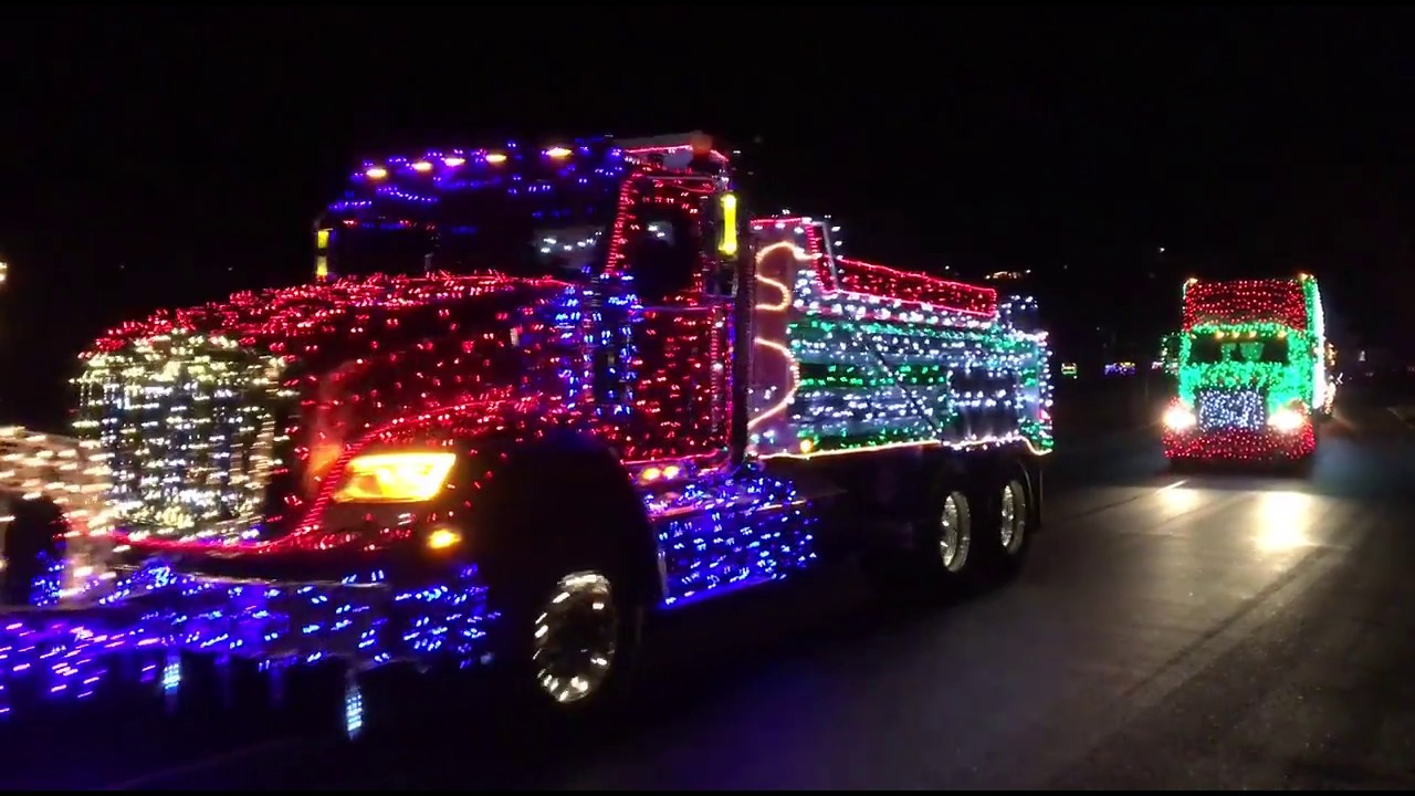 2017 Christmas Truck Parade Along Beach Drive in Oak Bay and Victoria