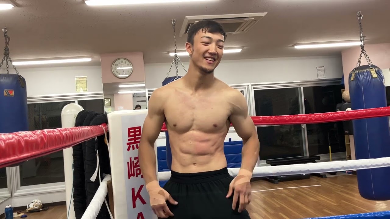 【殴る】腹筋トレーニング【Abdominal Training】