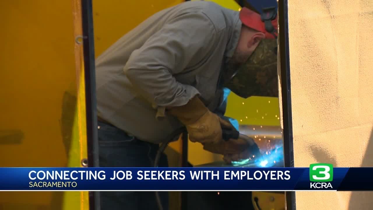 Job seekers get hands on opportunities at Sacramento job fair