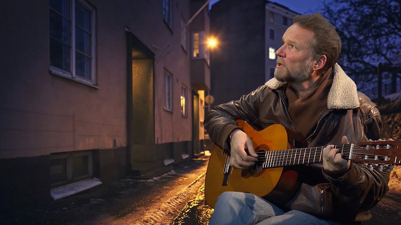 Katusoittaja - Tapani Suonto