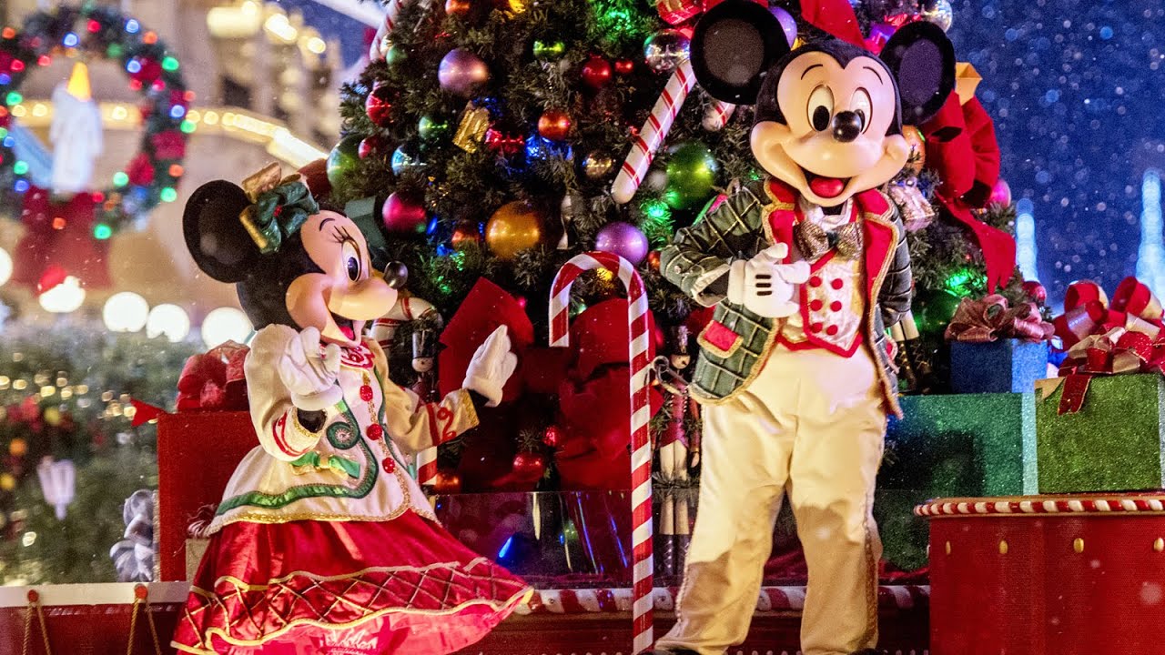 Mickey's Once Upon A Christmastime Parade at Very Merry Christmas Party 2019 -  Walt Disney World