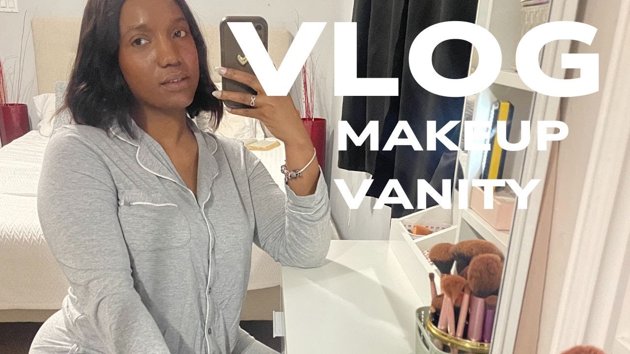MAKEUP COLLECTION | NEW LULULEMON BAG + NEW STEVE MADDEN VELVET
