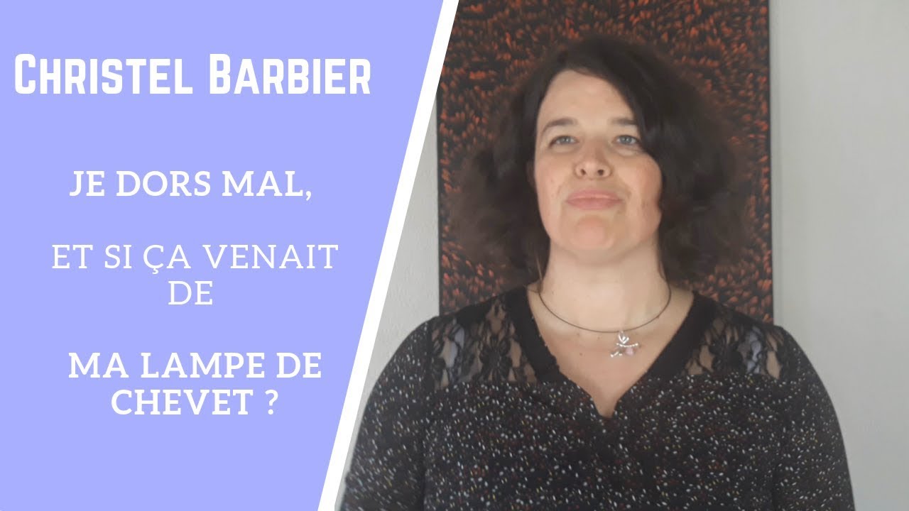 Je dors mal, et si ça venait de ma lampe de chevet ?