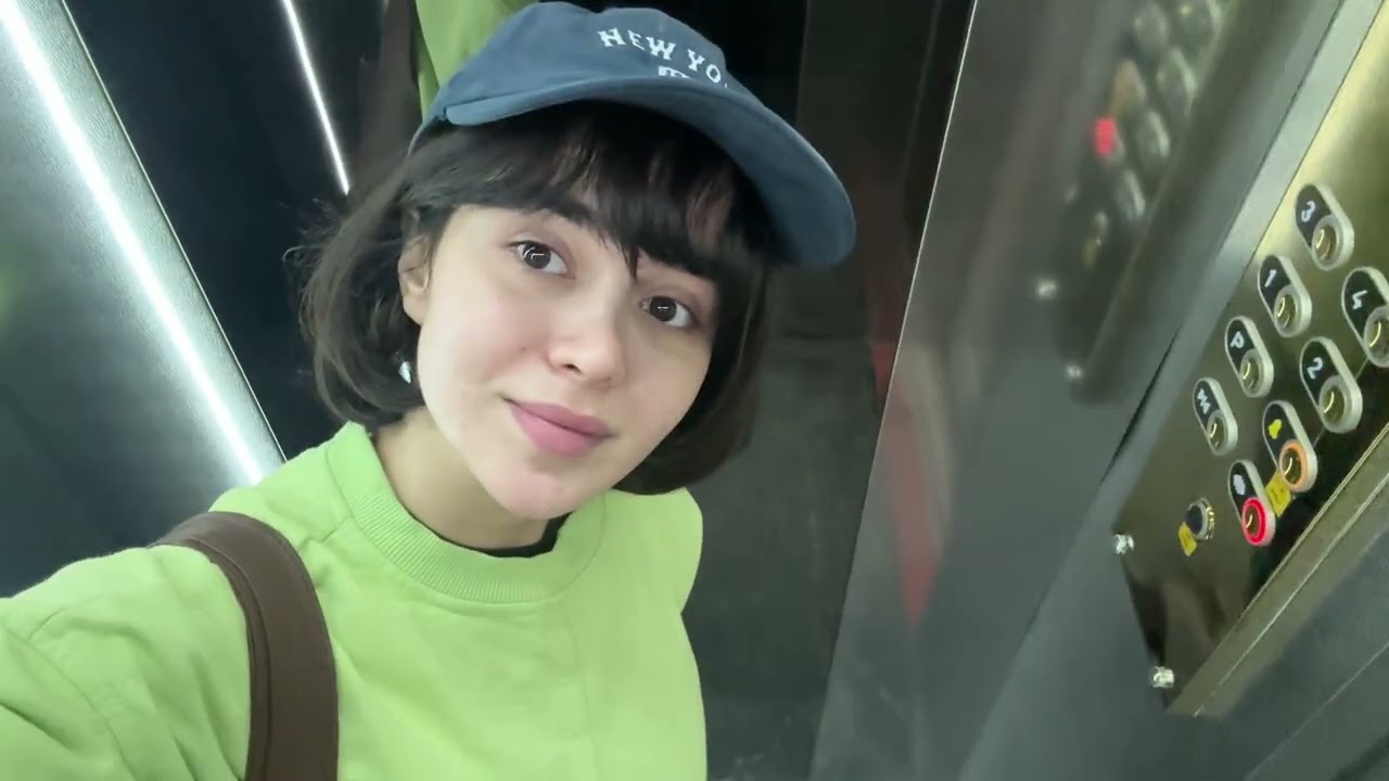 A normal girl’s day in Iran