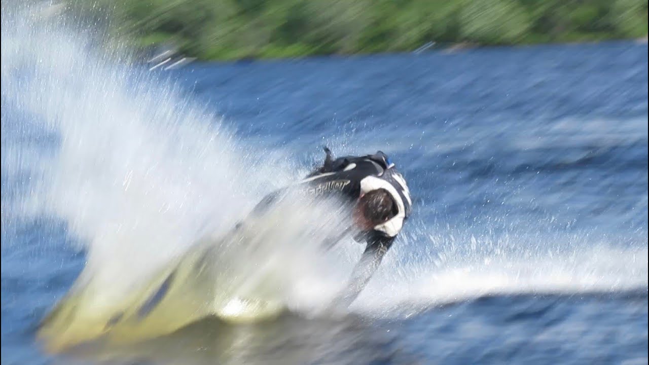 Yamaha - SuperJet - Tricks