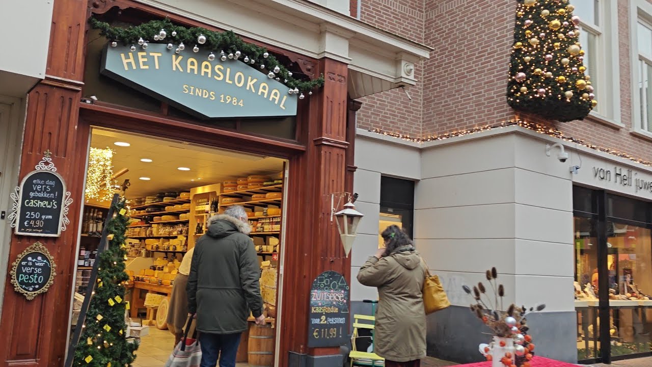 Walk in Apeldoorn Before Christmas | The Netherlands | #eleonoraswalks