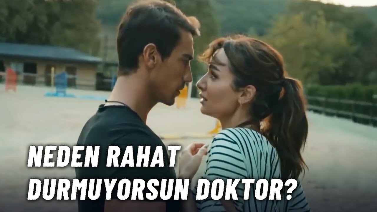 Aslı Kapı Dinlerken Yakalandı! - Siyah Beyaz Aşk 1.Bölüm