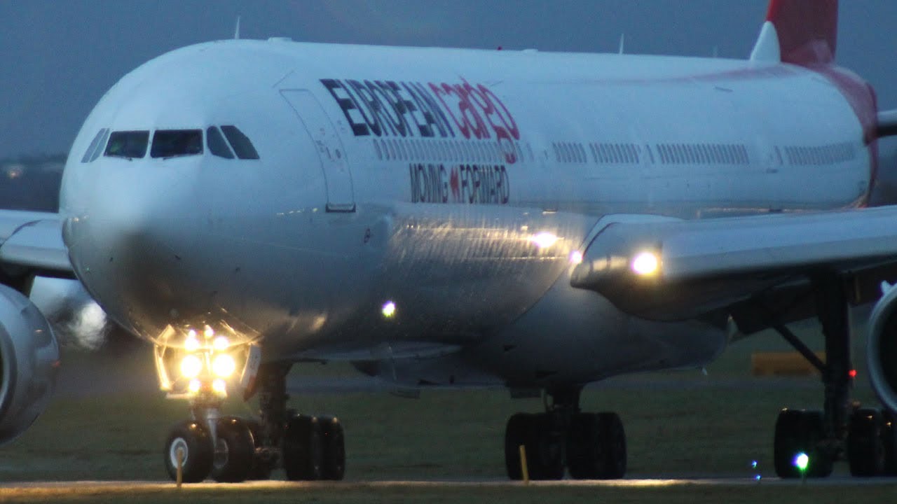 Cinematic European cargo A346 take off early morning (G-ECLE)