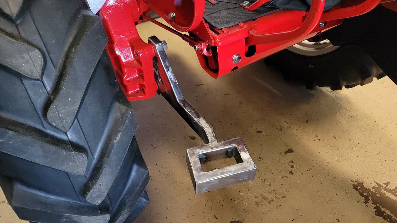 Building a step for the Farmall Super A (part 1)