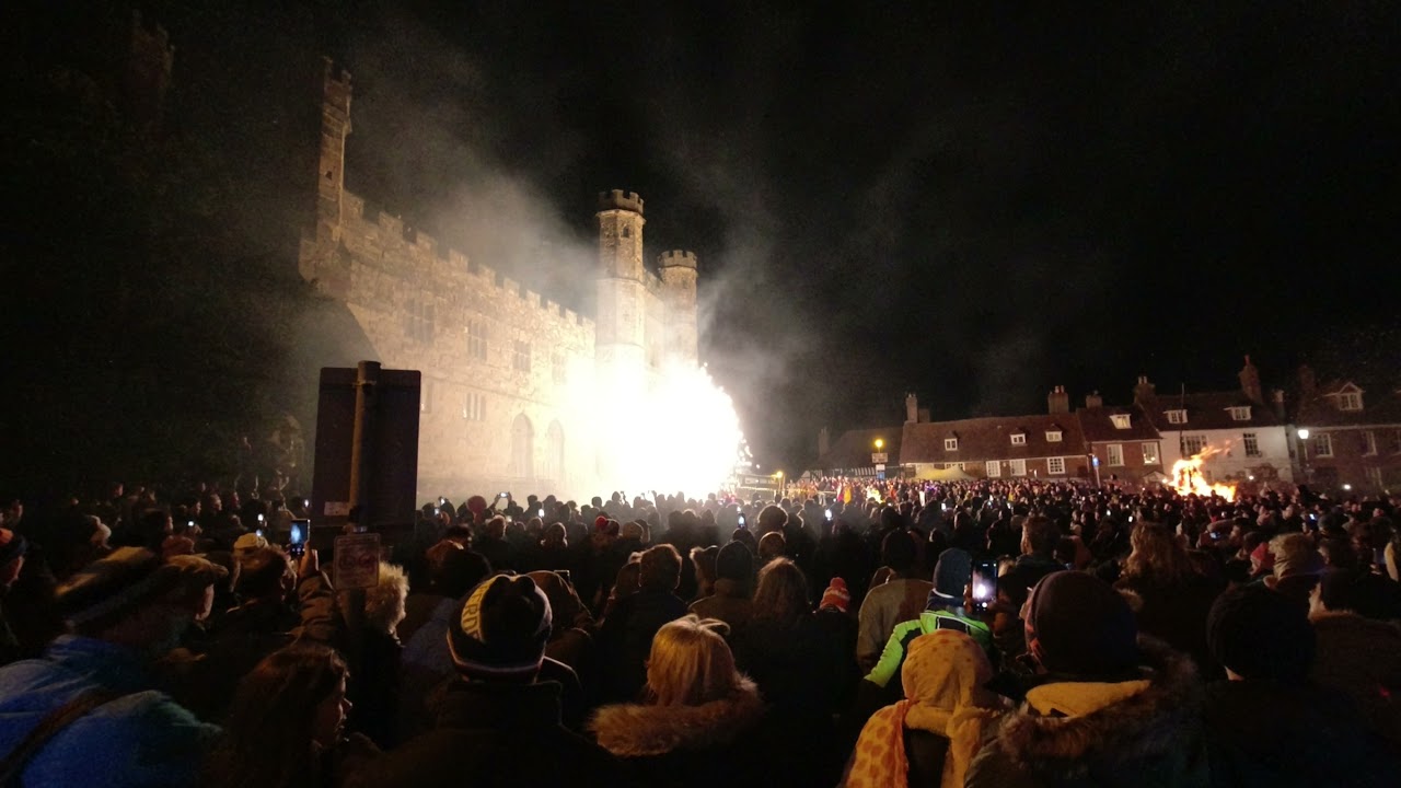 Battle bonfire 2021 Effigy