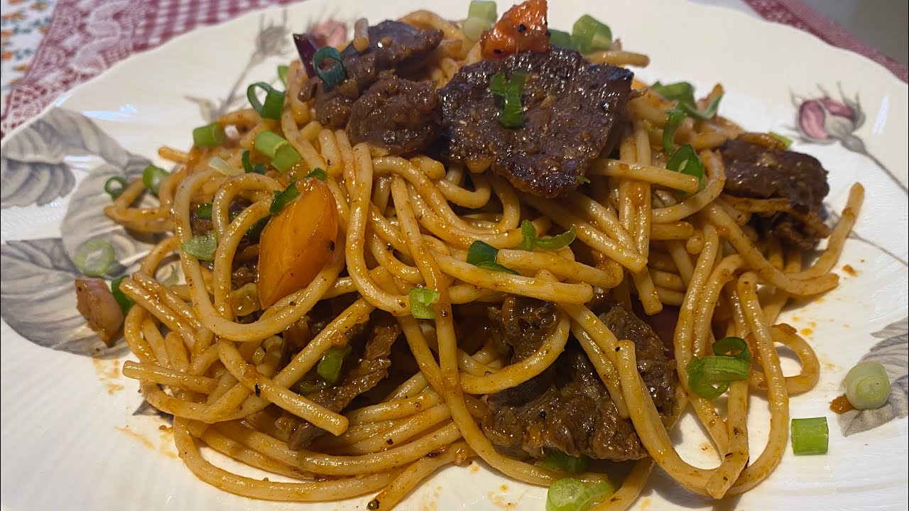Beef spaghetti || Chinese cuisine || recipe by Desi tadka videsi magic