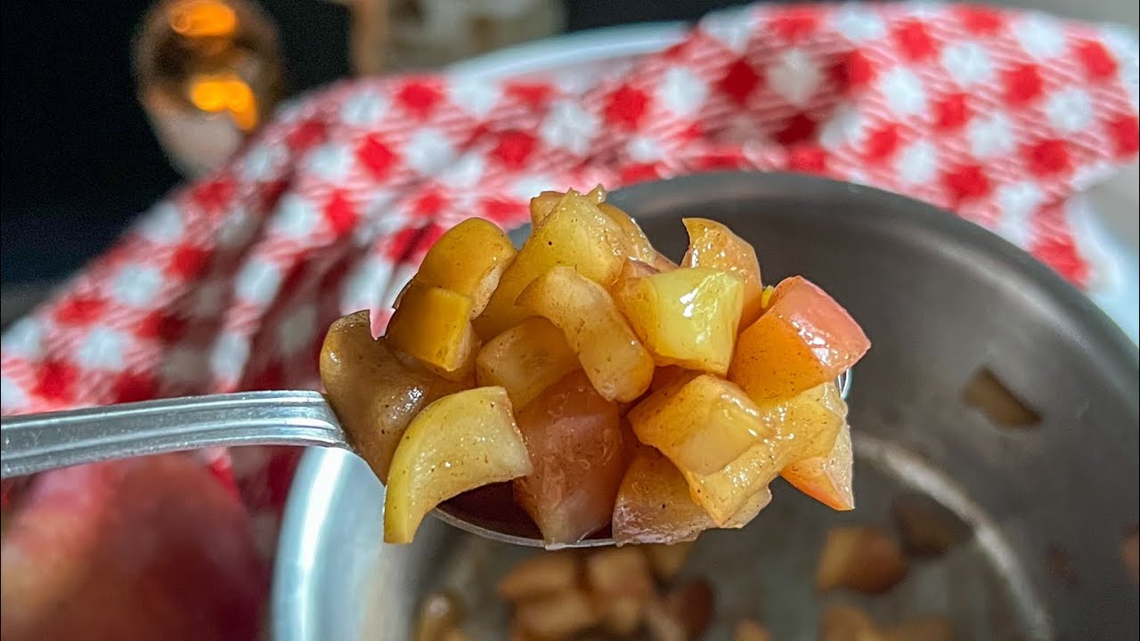 EASY & Healthy Maple Cinnamon Cooked Apples! 🍎🍁