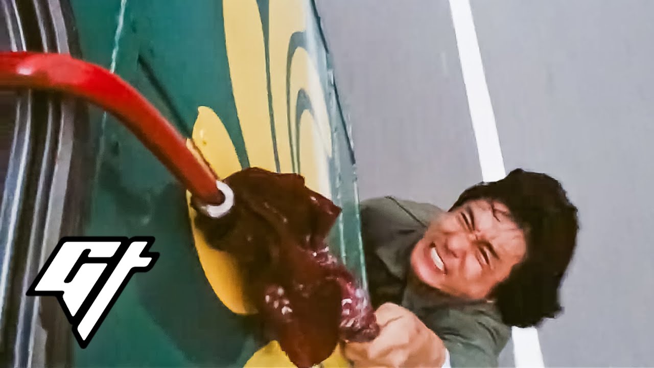 The Factory Which Supplies Unbreakable Umbrellas for Kung Fu Films