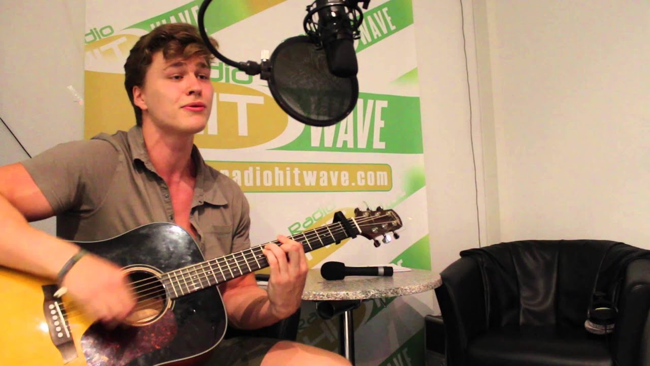 Nico Grund - Der Radio Hitwave Sendemarathon 2015
