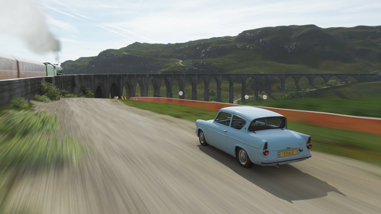 Forza Horizon 4: Harry Potter flying car race