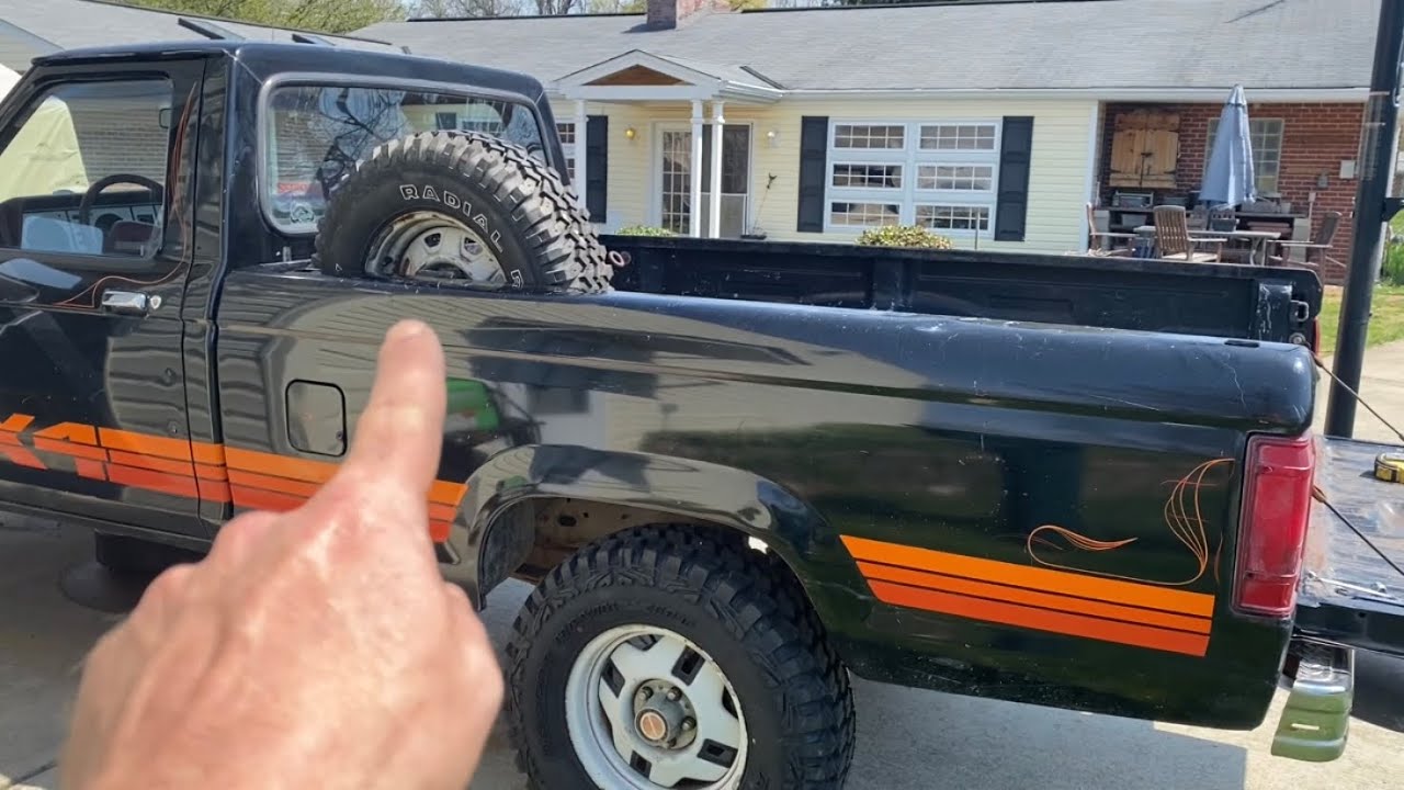 DIY bed mounted spare tire carrier