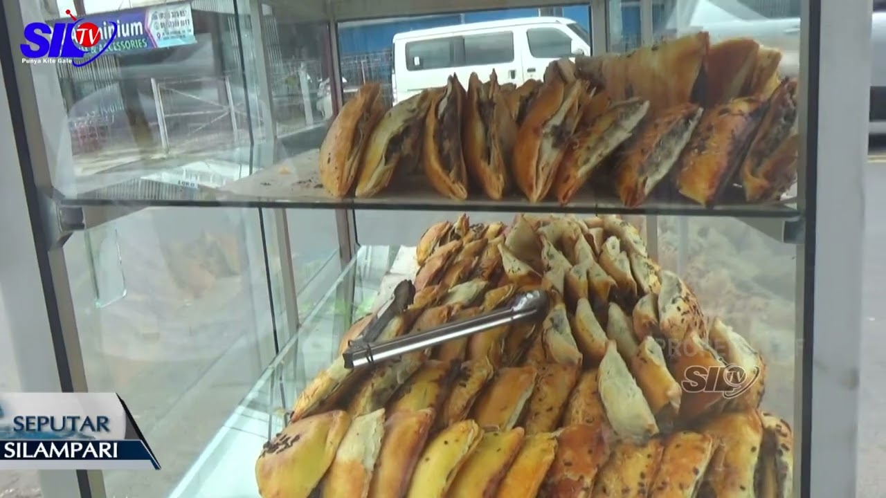 PISANG BOLEN SEGITIGA BANYAK DIBURU MASYARAKAT