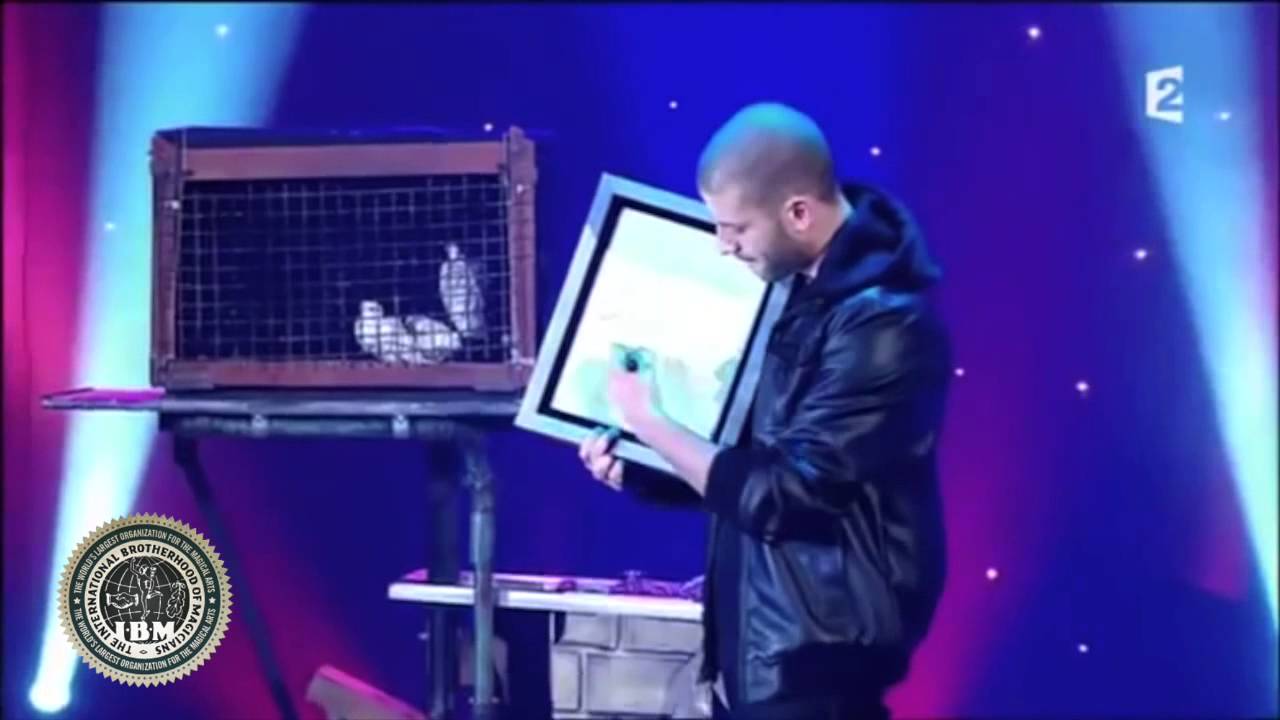 Darcy Oake