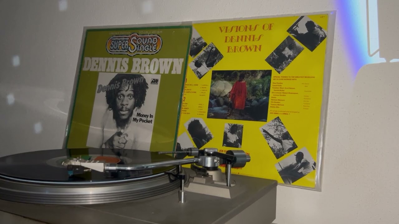 Mr Moodisc presents: Dennis Brown-Money In My Pocket (1978)