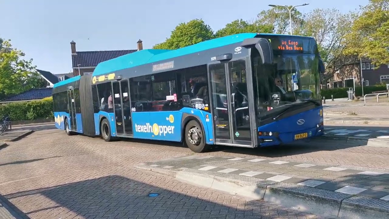 Texel Hopper Bus op eindhalte Den Burg Texel