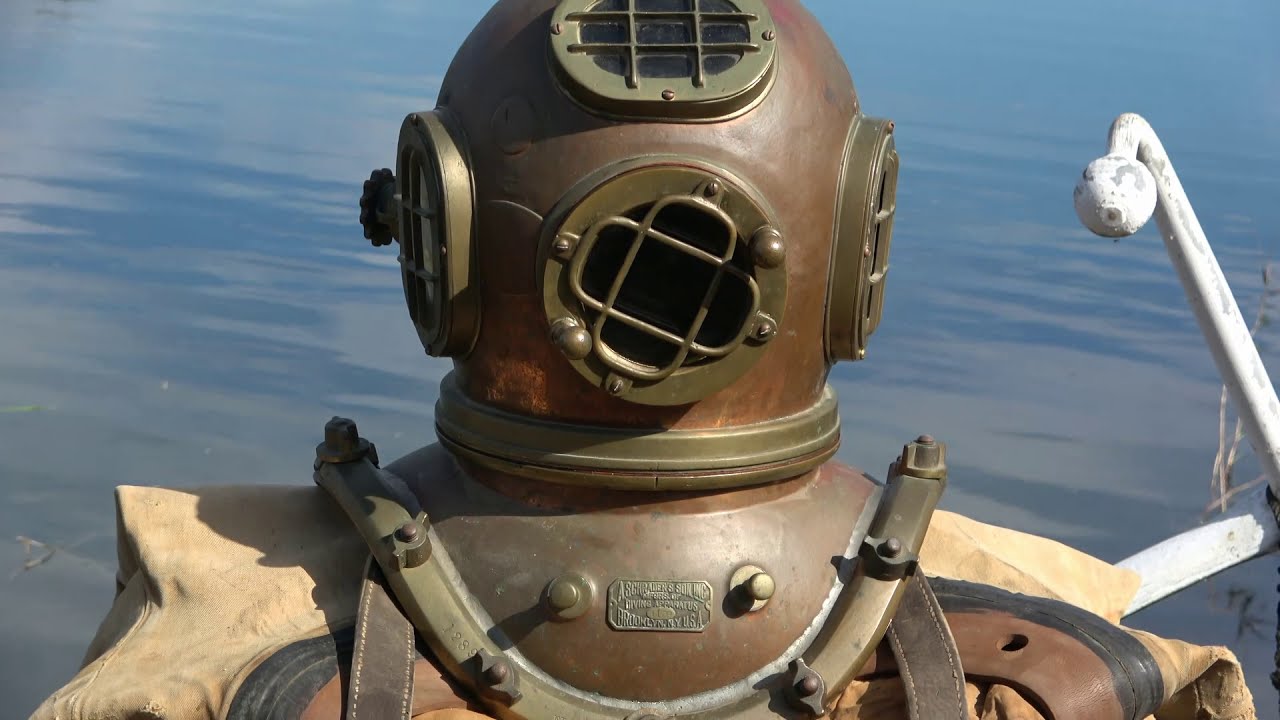 Diving with the US Navy Mark III and the Craftsweld Commercial Dive Helmet | Gallagan's Island |