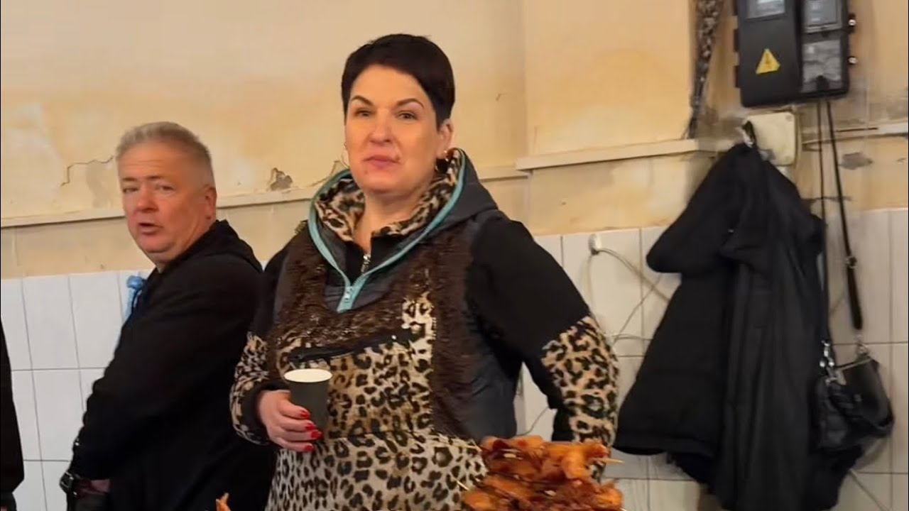 А от і наша Альбіна. Ціни на Курочки. ОДЕССА Базаренко Привоз 