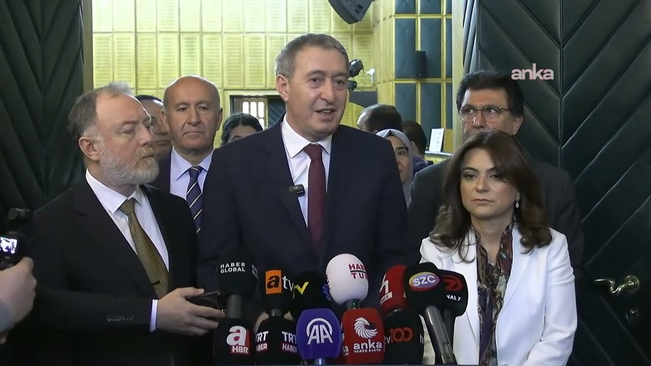 DEM Parti Eş Genel Başkanı Tuncer Bakırhan, soruları yanıtladı