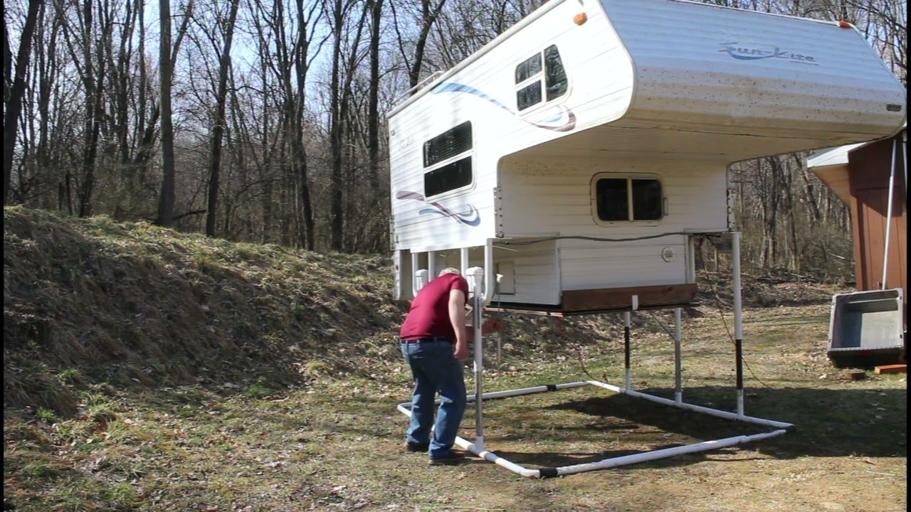 Loading a truck camper with the Stable Lift system