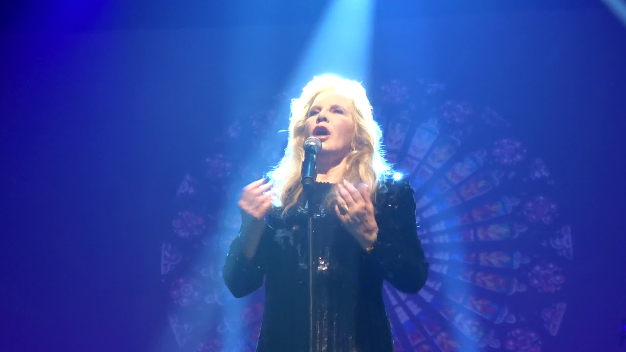 Sylvie Vartan Marie Genève 13 11 19